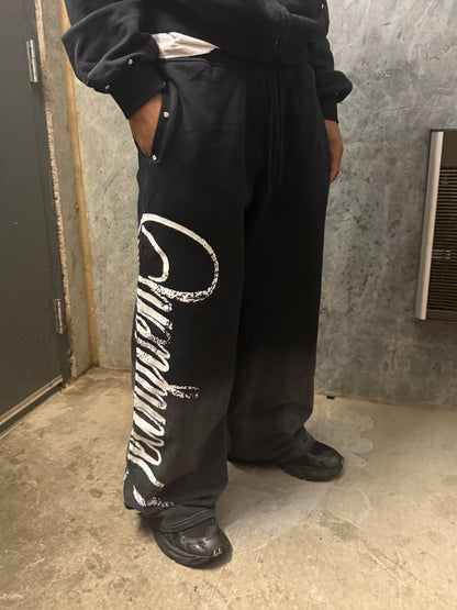 FATE SWEATS - BLACK
