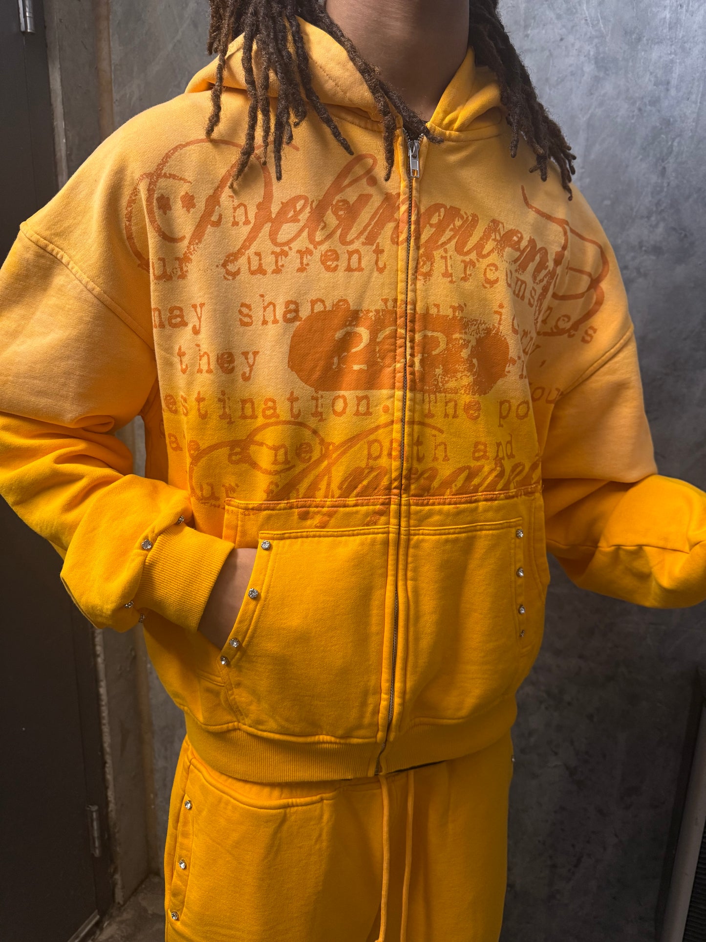 FATE ZIP UP - YELLOW